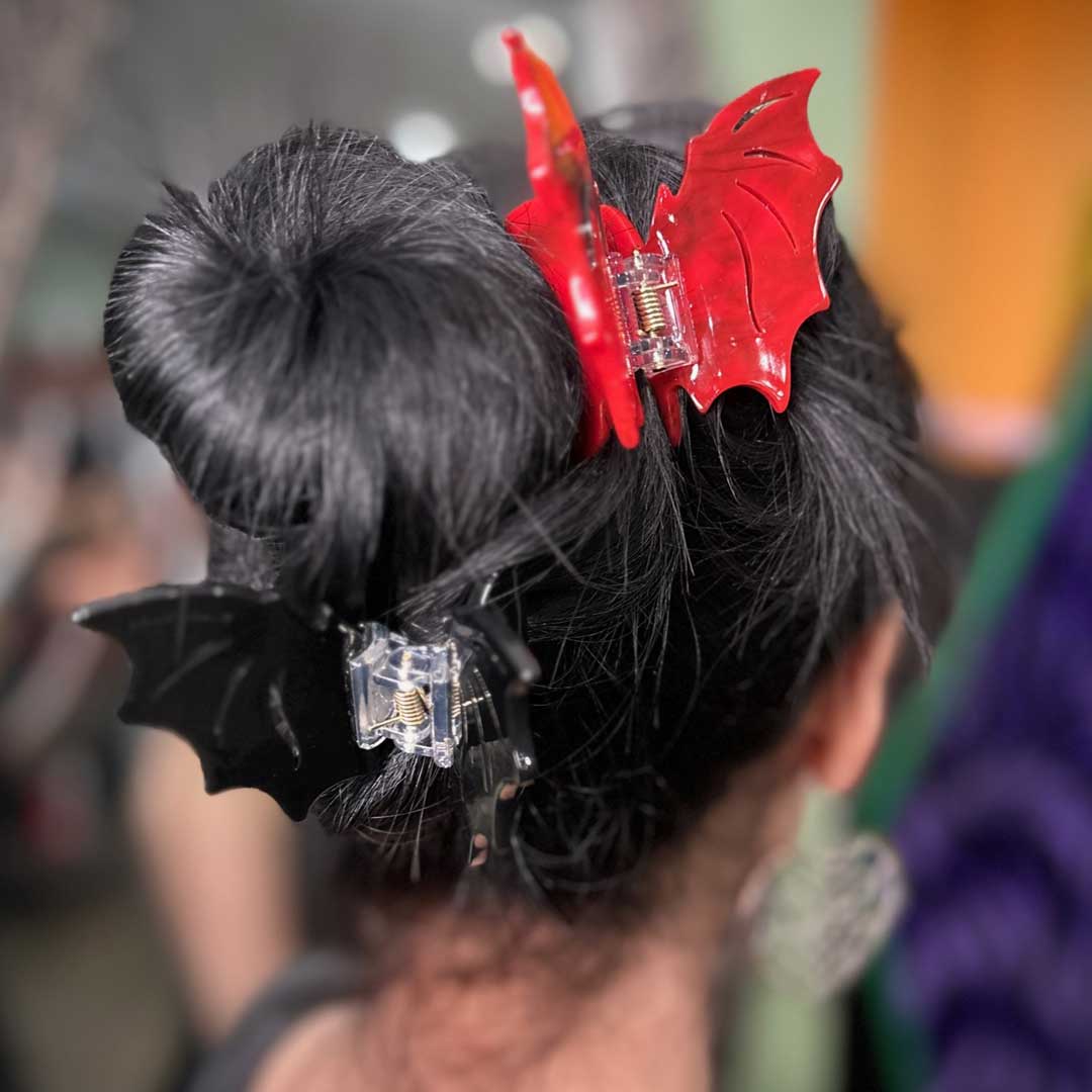 Bat Hair Claw Clip Red - Kreepsville