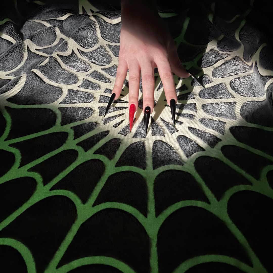 Spiderweb Glow In The Dark Throw Blanket - Kreepsville