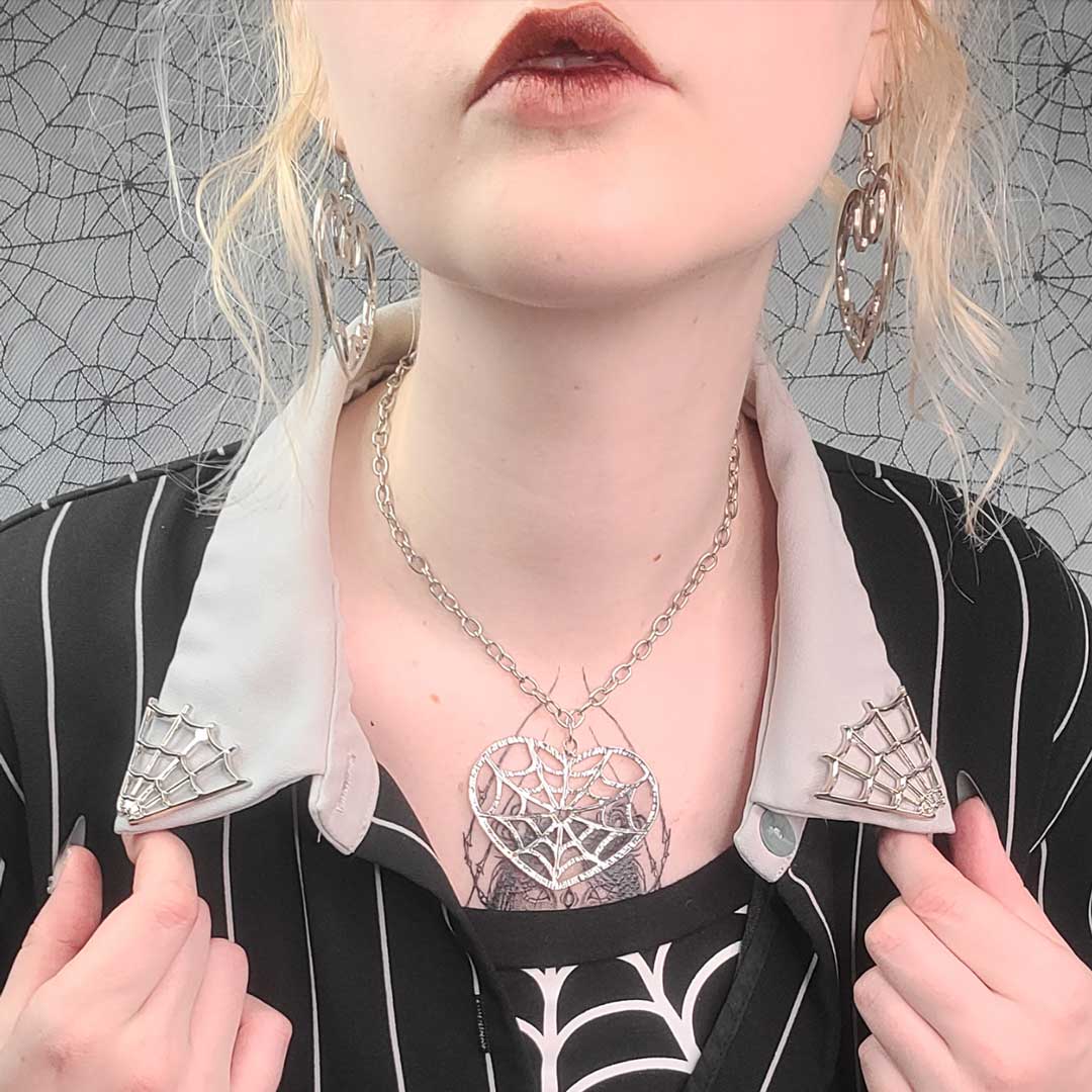 Web Heart Necklace - Kreepsville