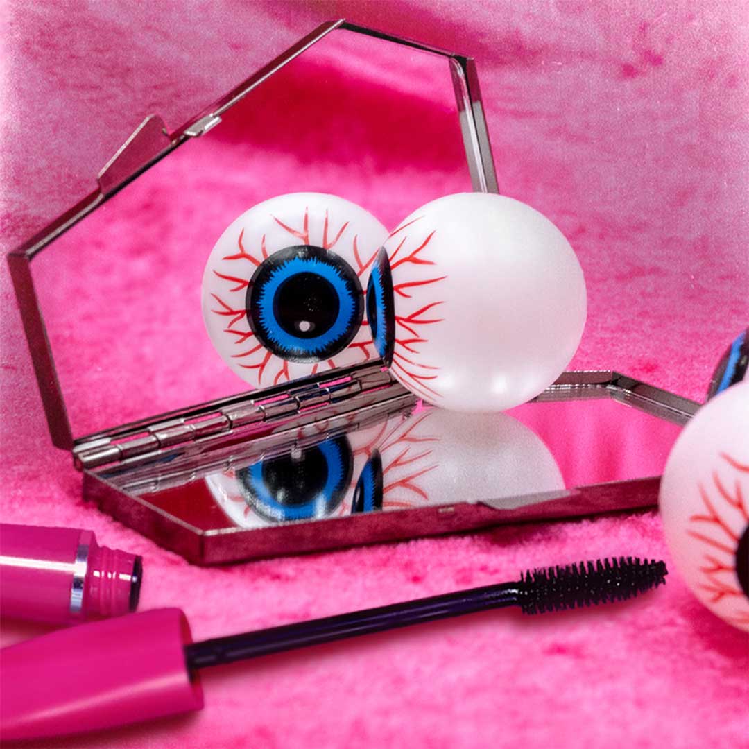 Realistic Bat Coffin Compact