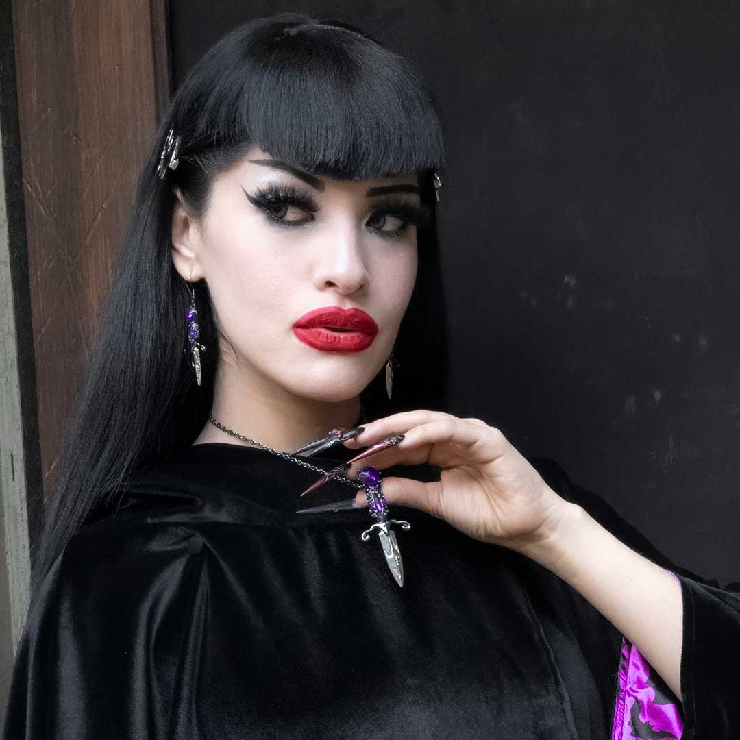 アクセサリー Alchemy Gothic P429 Elvir's Tryst Elvira mistress of the dark crystal dagger earrings, range of