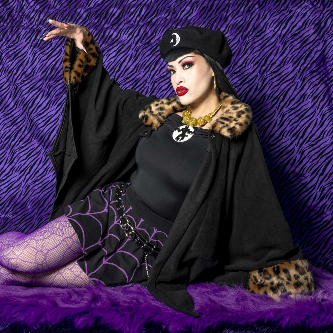 Glamour Ghoul Web Cape Leo Fur - Kreepsville