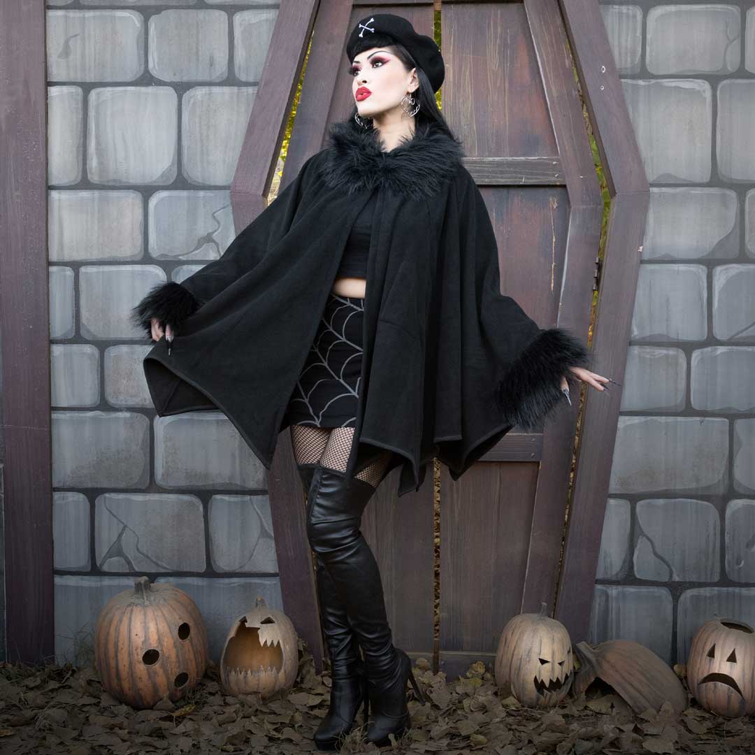 Glamour Ghoul Web Cape Black Fur - Kreepsville