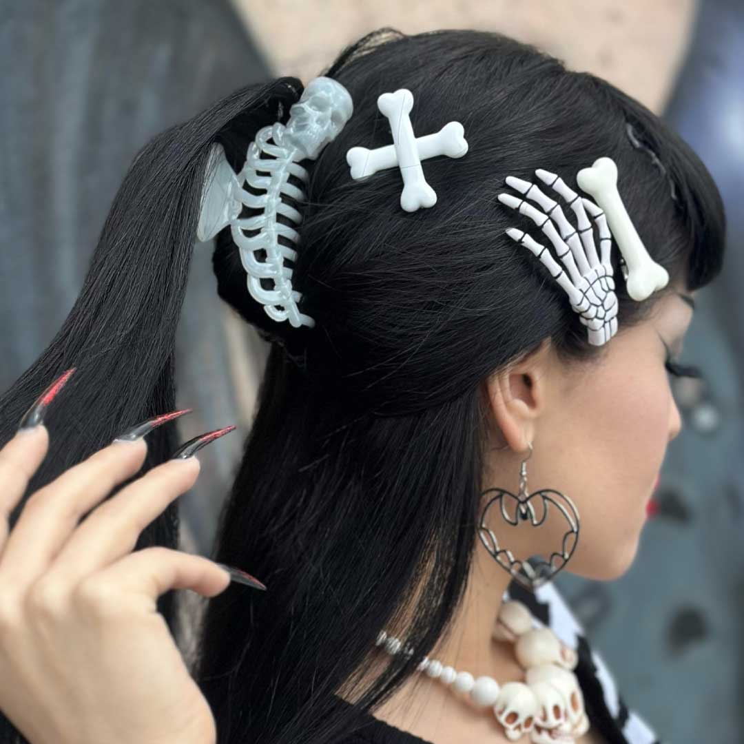 Crossbones Hairslide White - Kreepsville