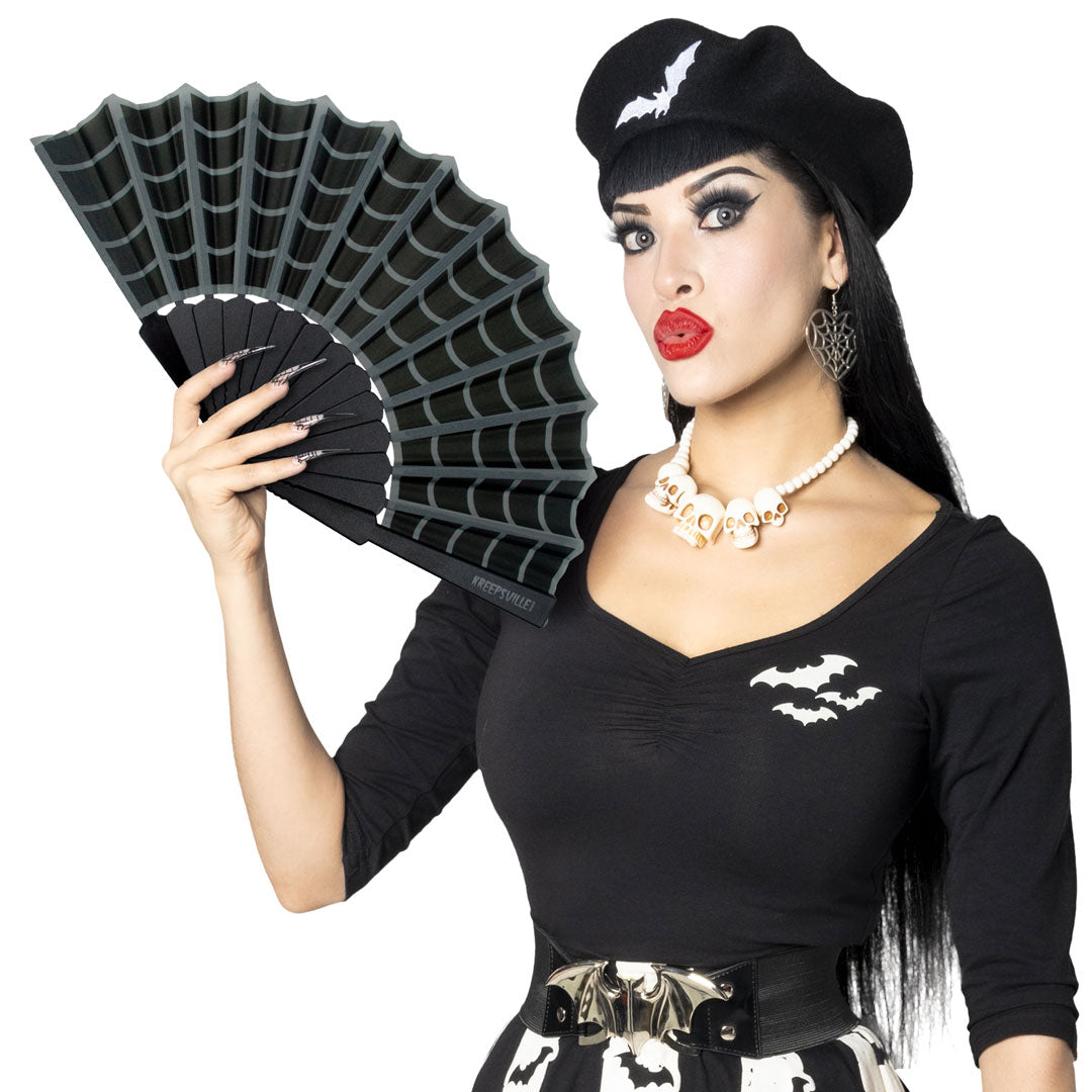 Spiderweb Scallop Fan Black - Kreepsville