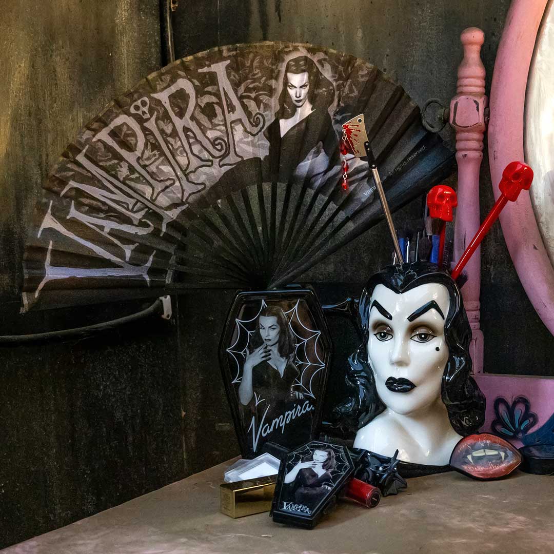 Vampira Coffin Fabric Fan - Kreepsville