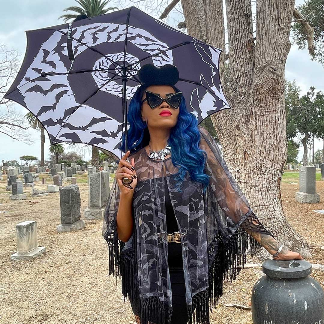 Skull Handle Bat Swirl Umbrella - Kreepsville