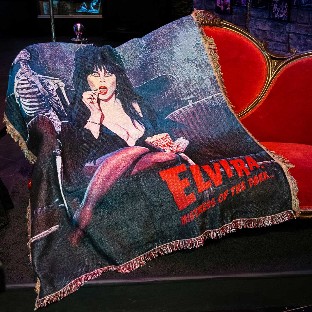 Elvira Popcorn Tapestry Throw Blanket - Kreepsville